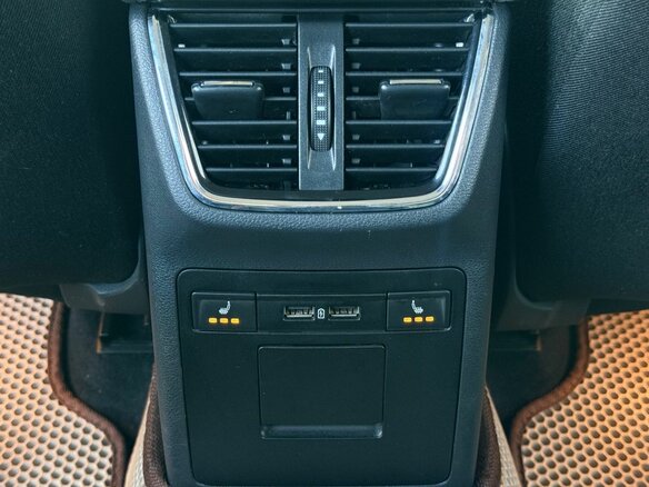 2017 Skoda Octavia III (A7) Рестайлинг, коричневый, 1800000 рублей - вид 25