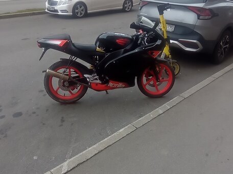 2006 Aprilia RS 50, чёрный, 150000 рублей, вид 3