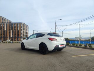 2013 Opel Astra J Рестайлинг, белый, 880000 рублей, вид 5