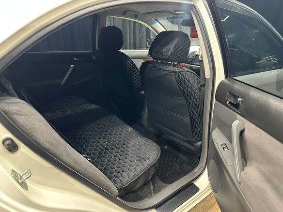 2003 Toyota Allion I, бежевый, 699999 рублей - вид 19