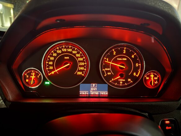 2018 BMW 3 серии 320d VI (F3x) Рестайлинг, синий, 2570000 рублей - вид 12