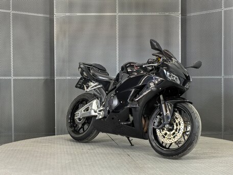 2016 Honda CBR 600RR, чёрный, 899000 рублей, вид 2