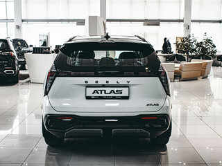 2026 Geely Atlas II, белый, 3449990 рублей, вид 5