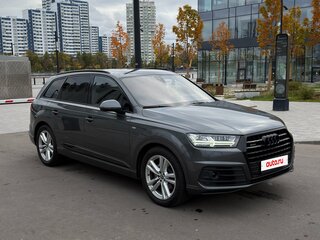 2016 Audi Q7 II (4M), серый, 4350000 рублей, вид 1