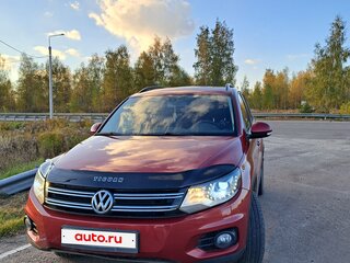 2012 Volkswagen Tiguan I Рестайлинг, красный, 1130000 рублей, вид 4