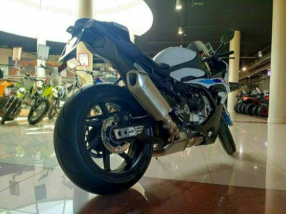 2024 BMW S 1000 RR, белый, 2600000 рублей - вид 3