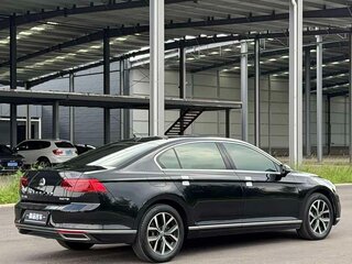 2022 Volkswagen Magotan B8 Рестайлинг, чёрный, 1620000 рублей, вид 4