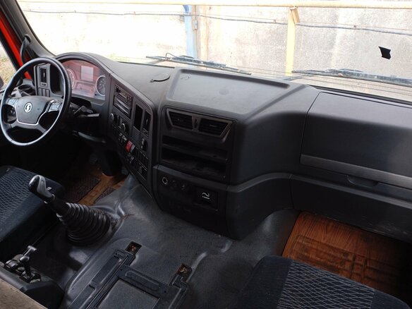 2022 Shacman (Shaanxi) SX3318, красный, 2196000 рублей - вид 4