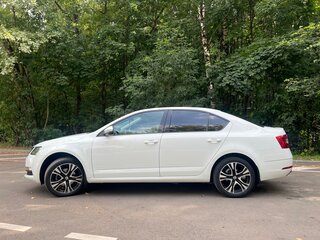 2020 Skoda Octavia III (A7) Рестайлинг, белый, 1958000 рублей, вид 2