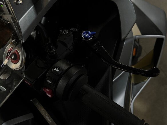 2025 BMW S 1000 RR, серый, 2150000 рублей - вид 7