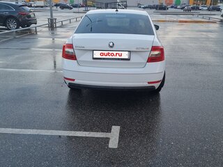2020 Skoda Octavia III (A7) Рестайлинг, белый, 1450000 рублей, вид 4