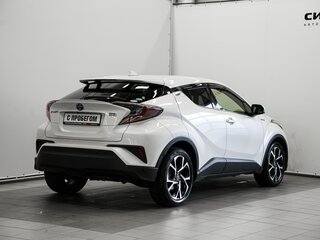 2017 Toyota C-HR I, белый, 1770000 рублей, вид 3
