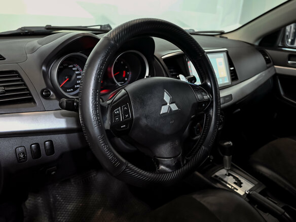 2008 Mitsubishi Lancer X, бежевый, 580000 рублей - вид 14