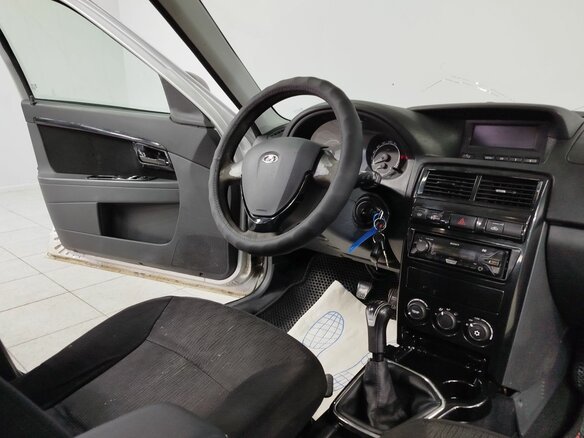 2014 Lada (ВАЗ) Priora I Рестайлинг, серебристый, 508000 рублей - вид 13
