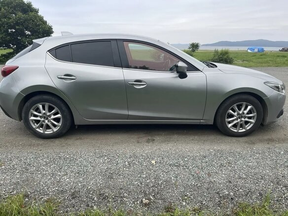 2014 Mazda Axela III, серый, 1100000 рублей - вид 2