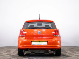 2010 Volkswagen Polo V, красный, 769000 рублей, вид 5