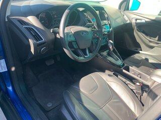 2017 Ford Focus III Рестайлинг, синий, 1480000 рублей, вид 3