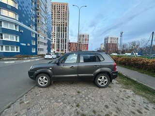 2008 Hyundai Tucson I, серый, 750000 рублей, вид 4