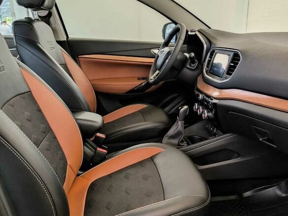 2024 Lada (ВАЗ) Vesta SW Cross I Рестайлинг (NG), белый - вид 11
