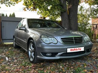 2004 Mercedes-Benz C-Класс 230 II (W203) Рестайлинг, серый, 500000 рублей, вид 1