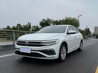 2023 Volkswagen Bora IV (China Market) Рестайлинг, белый, 1150000 рублей, вид 2