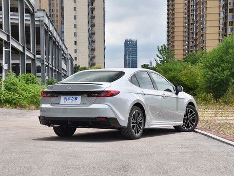 2026 Toyota Camry IX (XV80) China Market, белый, 3656066 рублей, вид 5
