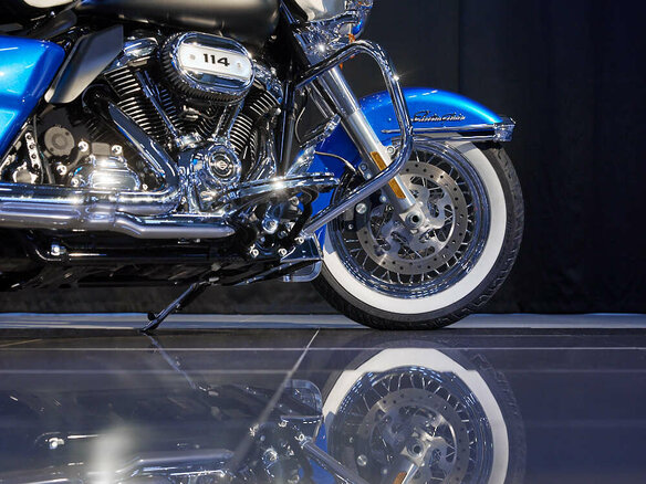 2021 Harley-Davidson Electra Glide Revival, голубой, 2750000 рублей - вид 37