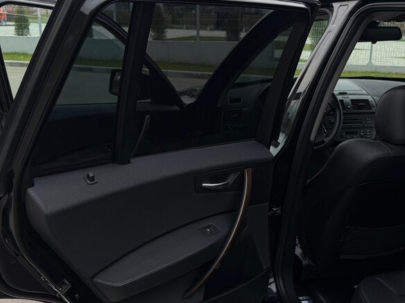 2005 BMW X3 30i I (E83), чёрный, 905000 рублей - вид 9