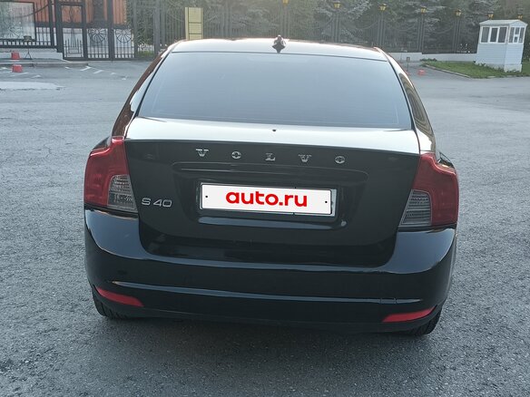 2008 Volvo S40 II Рестайлинг, чёрный, 650000 рублей - вид 3
