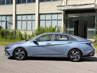 2026 Hyundai Elantra VII (CN7) Рестайлинг, синий, 1790000 рублей, вид 4
