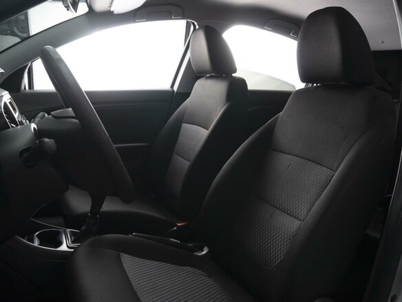 2017 Lada (ВАЗ) Vesta I, серебристый, 735000 рублей - вид 8
