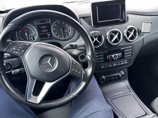 2013 Mercedes-Benz B-Класс 200 II (W246), белый, 990000 рублей, вид 5