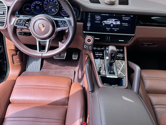 2019 Porsche Cayenne S III, чёрный, 9500000 рублей - вид 5