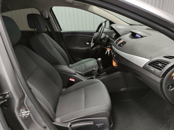 2011 Renault Fluence I, серый - вид 8