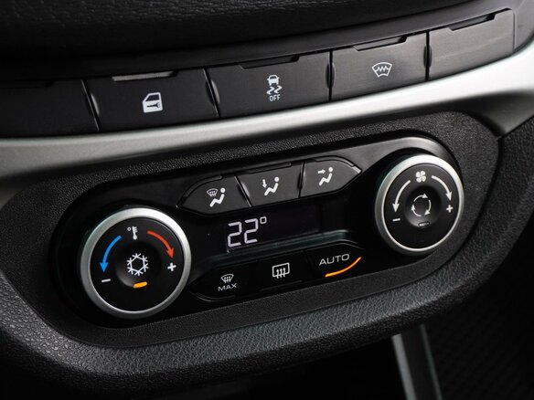 2019 Lada (ВАЗ) Vesta SW Cross I, серый, 1208000 рублей - вид 12