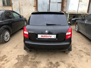 2013 Skoda Fabia II Рестайлинг, чёрный, 380000 рублей, вид 3