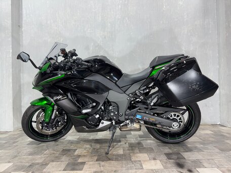 2022 Kawasaki Ninja 1000 SX, чёрный, 1199000 рублей, вид 2