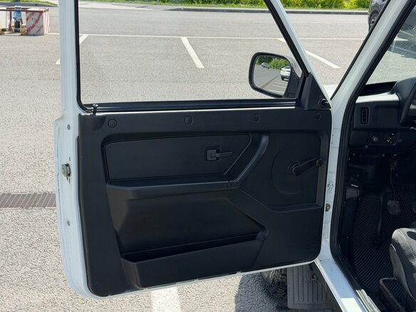 2013 Lada (ВАЗ) 2121 (4x4) I Рестайлинг, белый, 435000 рублей - вид 11