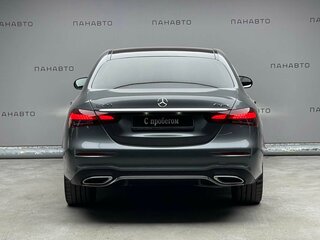 2021 Mercedes-Benz E-Класс 200 V (W213, S213, C238) Рестайлинг, серый, 3395000 рублей, вид 5
