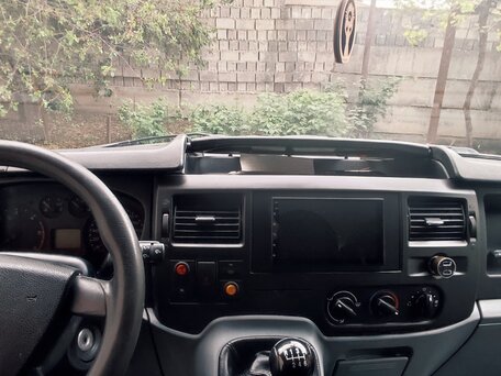 2013 Ford Transit, белый, 1200000 рублей, вид 5