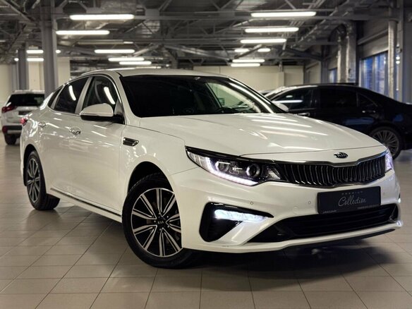 2018 Kia Optima IV Рестайлинг, белый, 2139000 рублей - вид 1