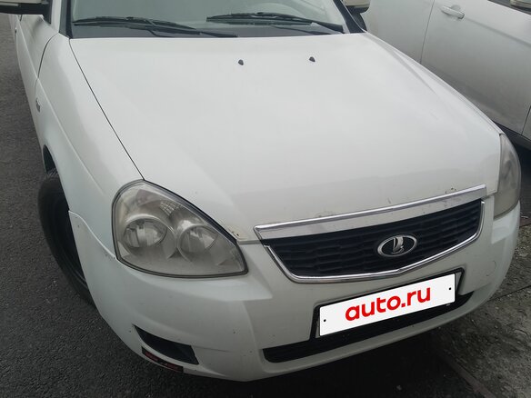 2011 Lada (ВАЗ) Priora I, белый, 280000 рублей - вид 2
