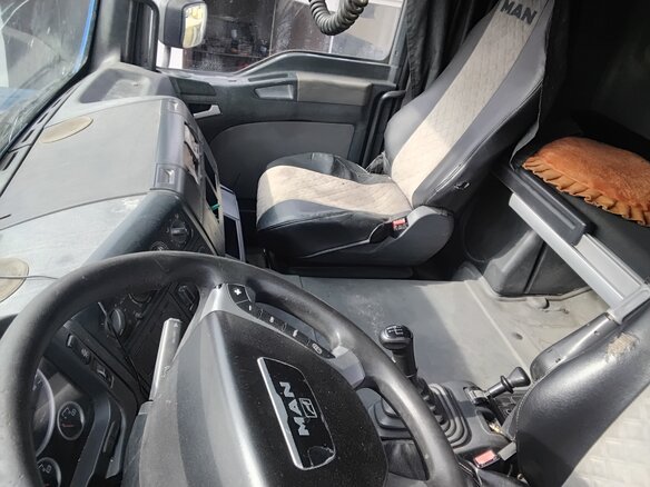 2008 MAN TGA, синий, 4250000 рублей - вид 17