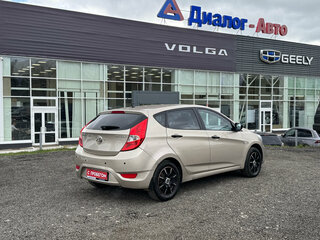 2011 Hyundai Solaris I, бежевый, 595000 рублей, вид 5