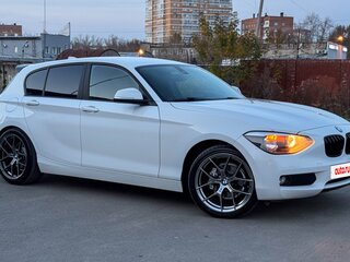 2013 BMW 1 серии 116i II (F20/F21), белый, 1050000 рублей, вид 3