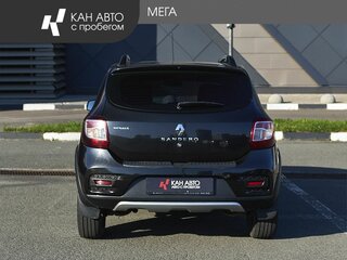 2017 Renault Sandero Stepway II, чёрный, 840000 рублей, вид 4