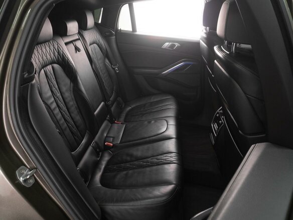 2020 BMW X6 M50d III (G06), зелёный, 7299000 рублей - вид 16