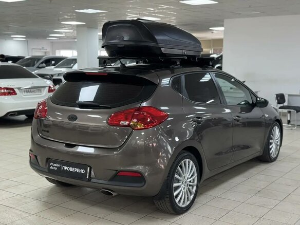 2012 Kia Ceed II, коричневый, 720000 рублей - вид 4