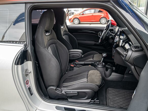2015 Mini Hatch JCW III (F55/F56), серебристый, 2129000 рублей - вид 7