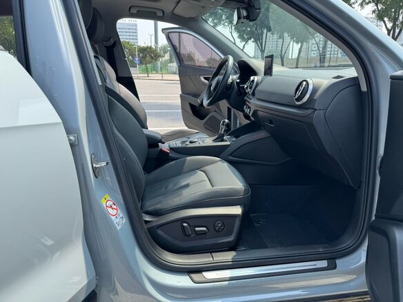 2023 Audi Q2 L 35 TFSI I Рестайлинг, серый, 1770700 рублей - вид 14